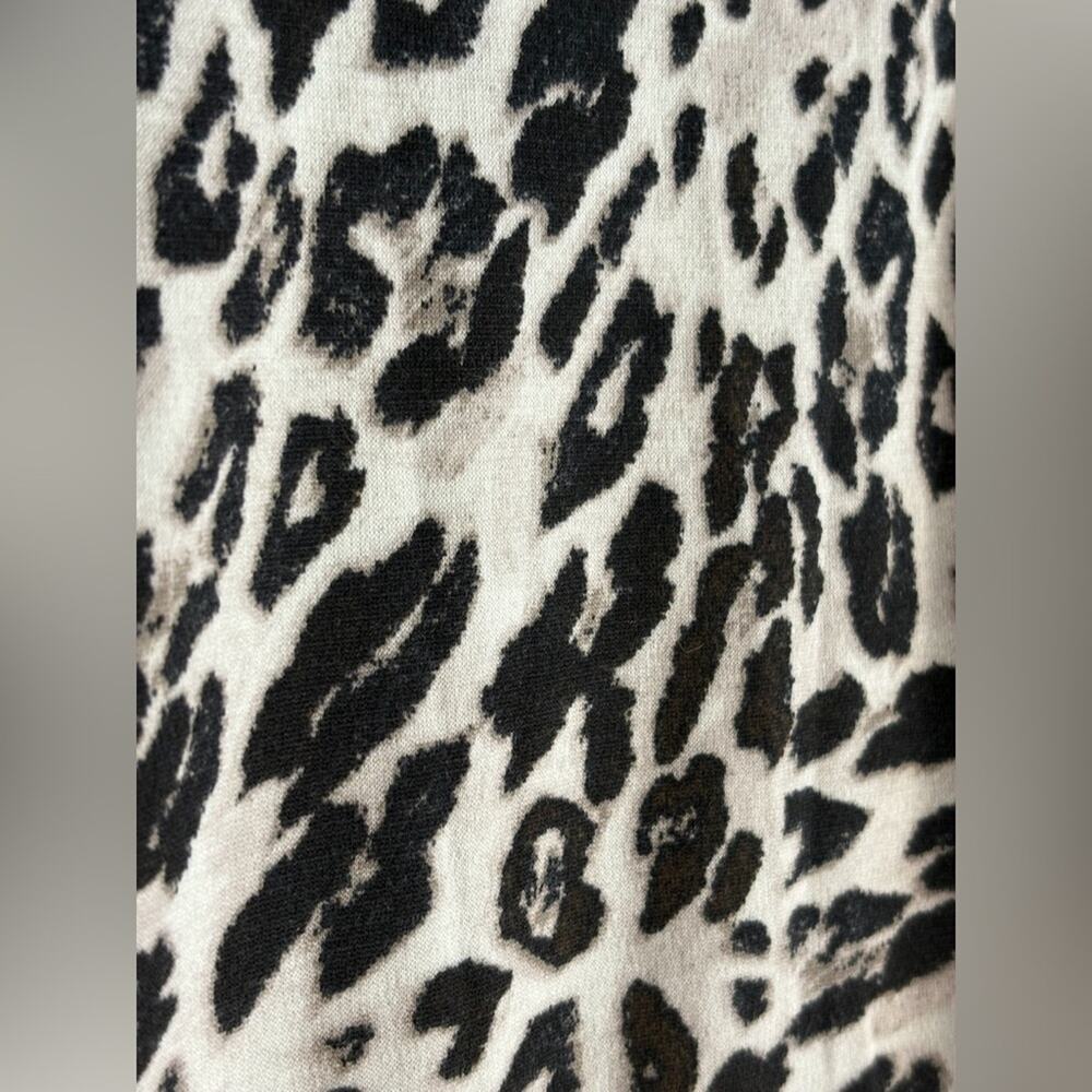 H&M Black and White Patterned dress size S - Picture 4 of 7